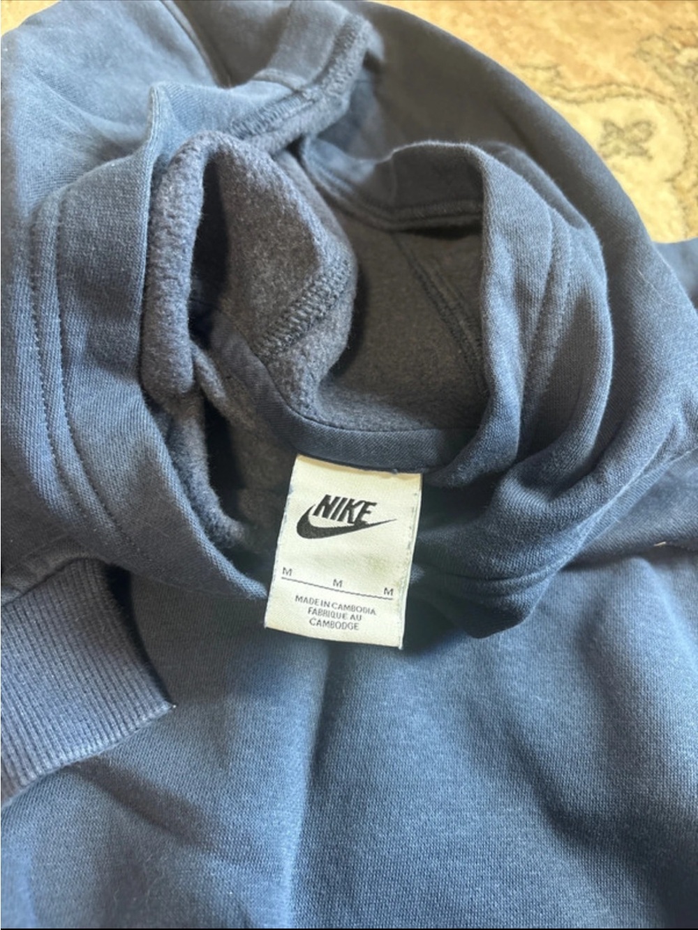 Sweater Subcategory - Picture 4 of 4